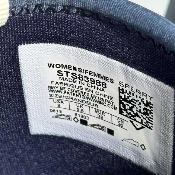 SOLD SOLD Sperry women’s Chelsea rain boots - Picture 6 of 7